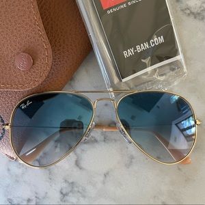 Ray Ban RB3025 Aviator Sunglasses Unisex - Never worn